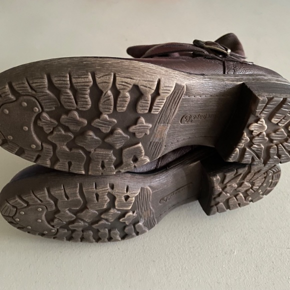 NIB Baretraps Hailie Boots Dark Brown Size Womens 6.5M - Picture 3 of 4